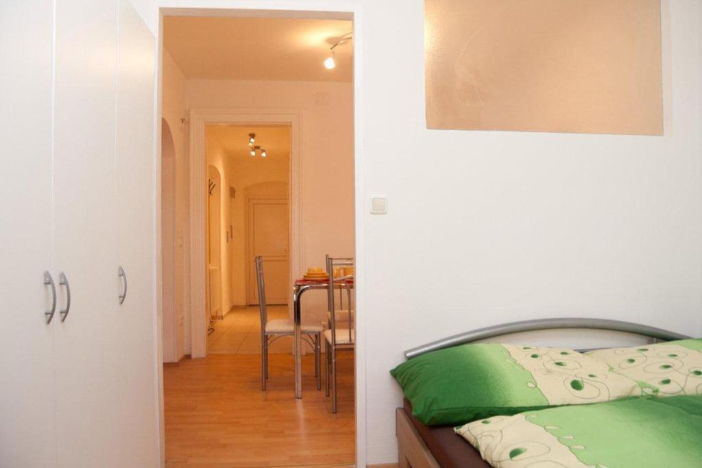 Raisa Apartments Fuenkhgasse Pressbaum Værelse billede