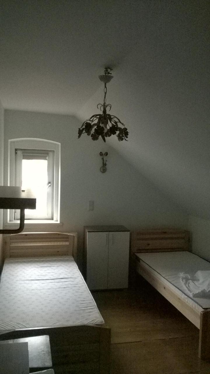 Raisa Apartments Fuenkhgasse Pressbaum Eksteriør billede
