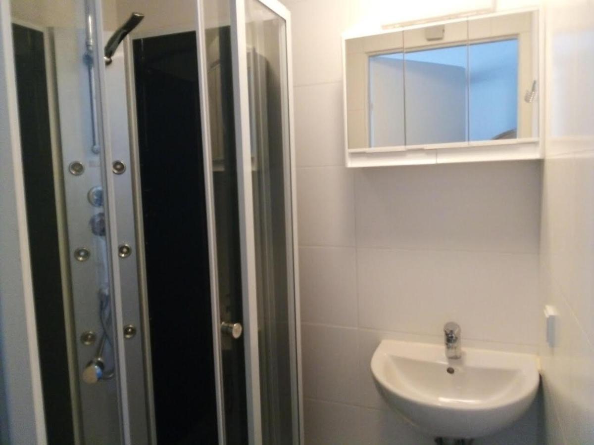 Raisa Apartments Fuenkhgasse Pressbaum Eksteriør billede